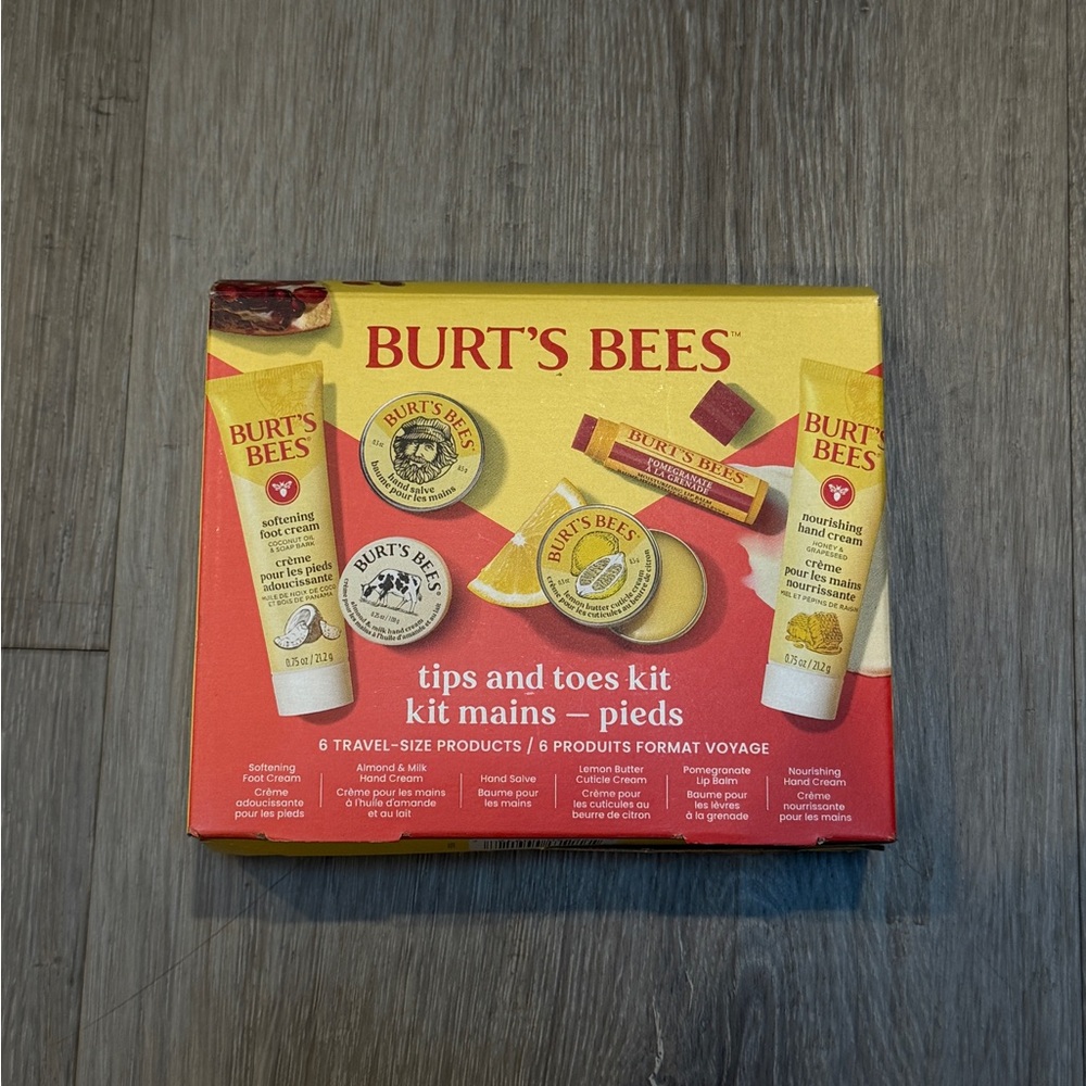 Burt's Bees Tips and Toes Essentials Kit
